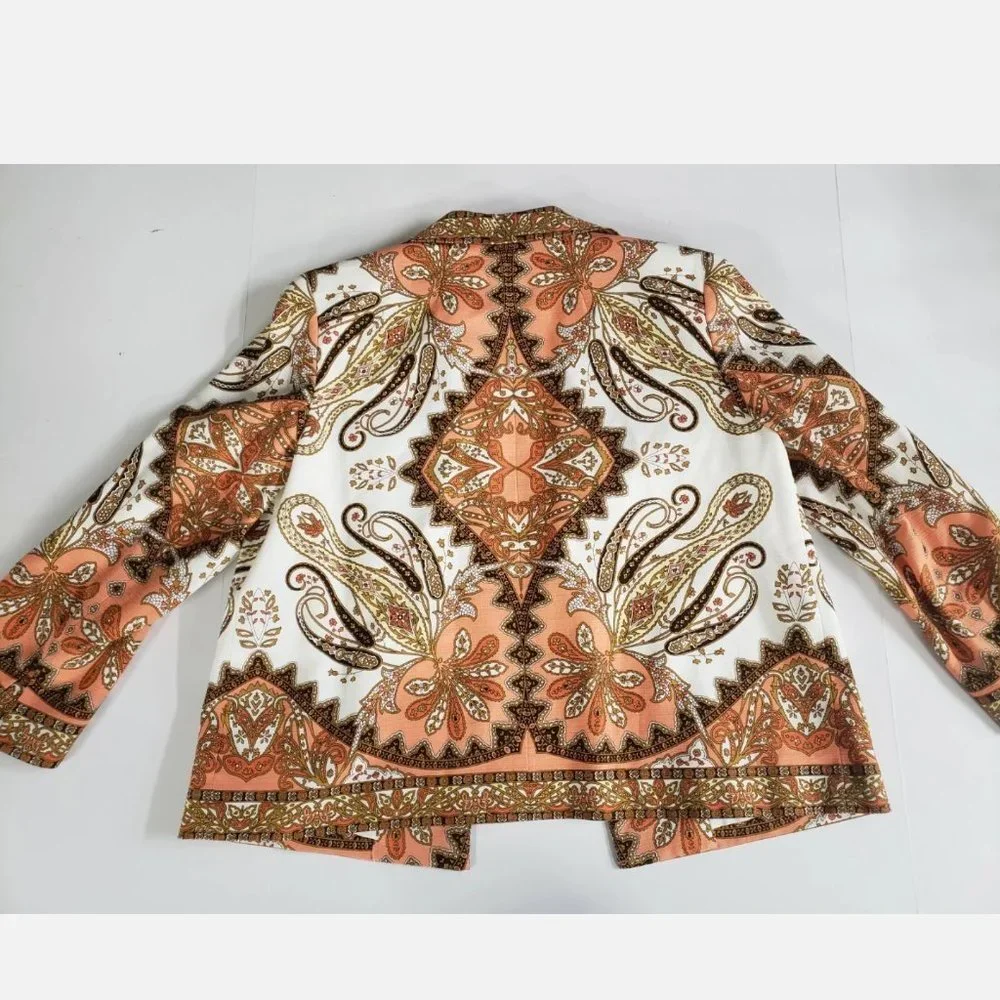 Stunning Buttonless Talbots Multicolor Paisley Blazer perfect for all seasons - Picture 9 of 15